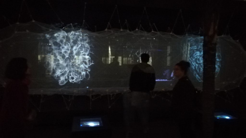 Lumina Fiction version nuage @ Quai des Savoirs